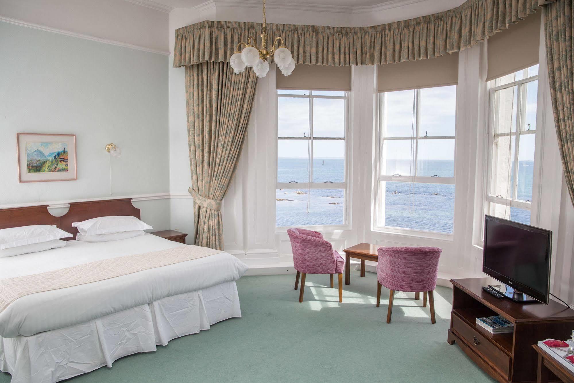 The Queens Hotel Пензанс Экстерьер фото
